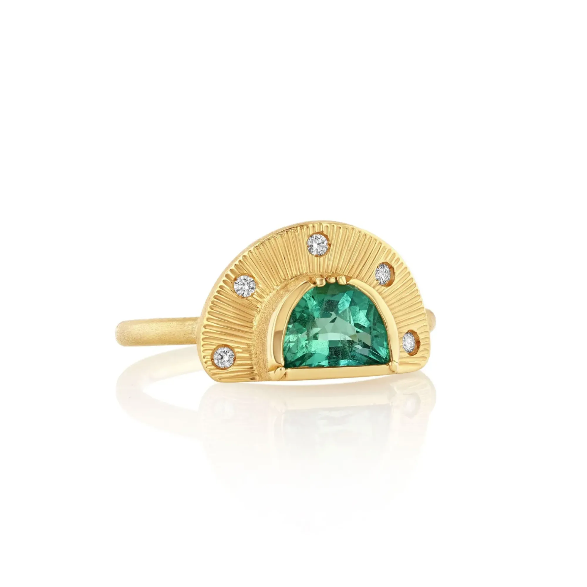 Brooke Gregson ENGRAVED HALF MOON STARLIGHT EMERALD RING Hot