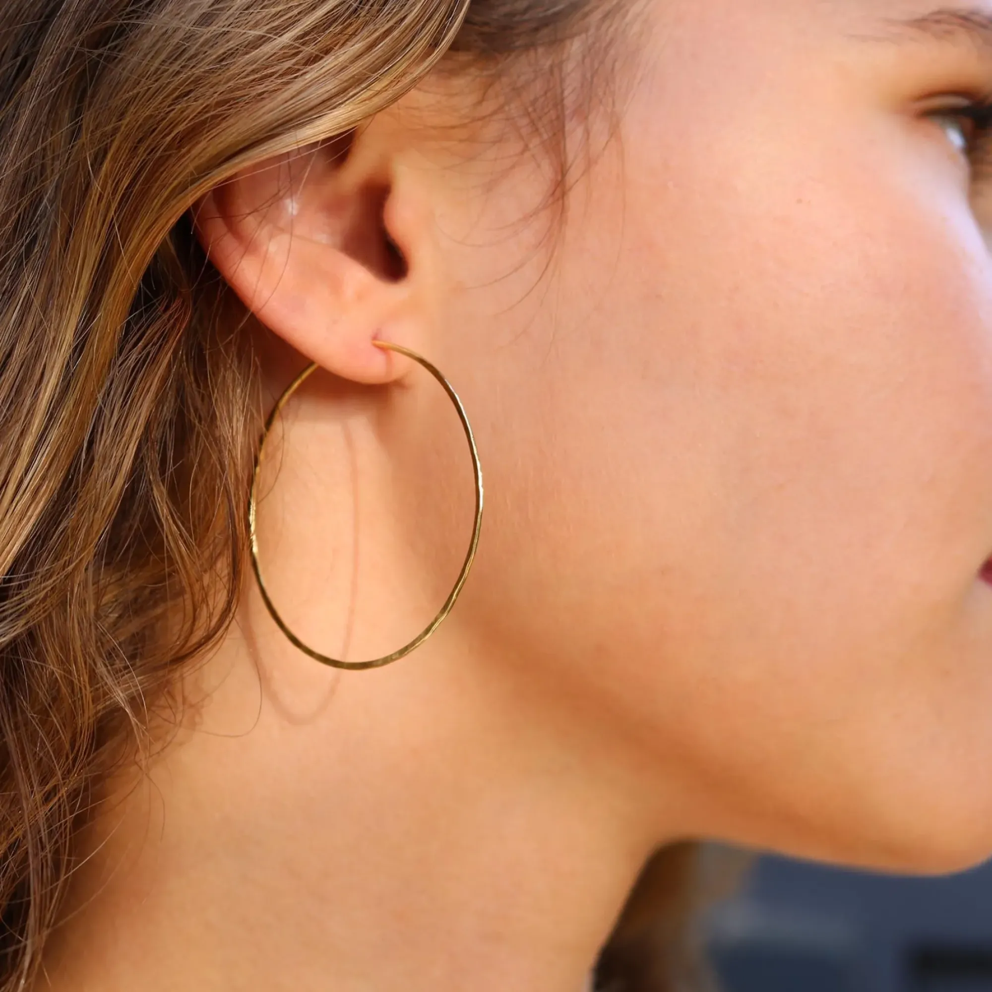 Brooke Gregson HAND HAMMERED HOOP EARRINGS Flash Sale