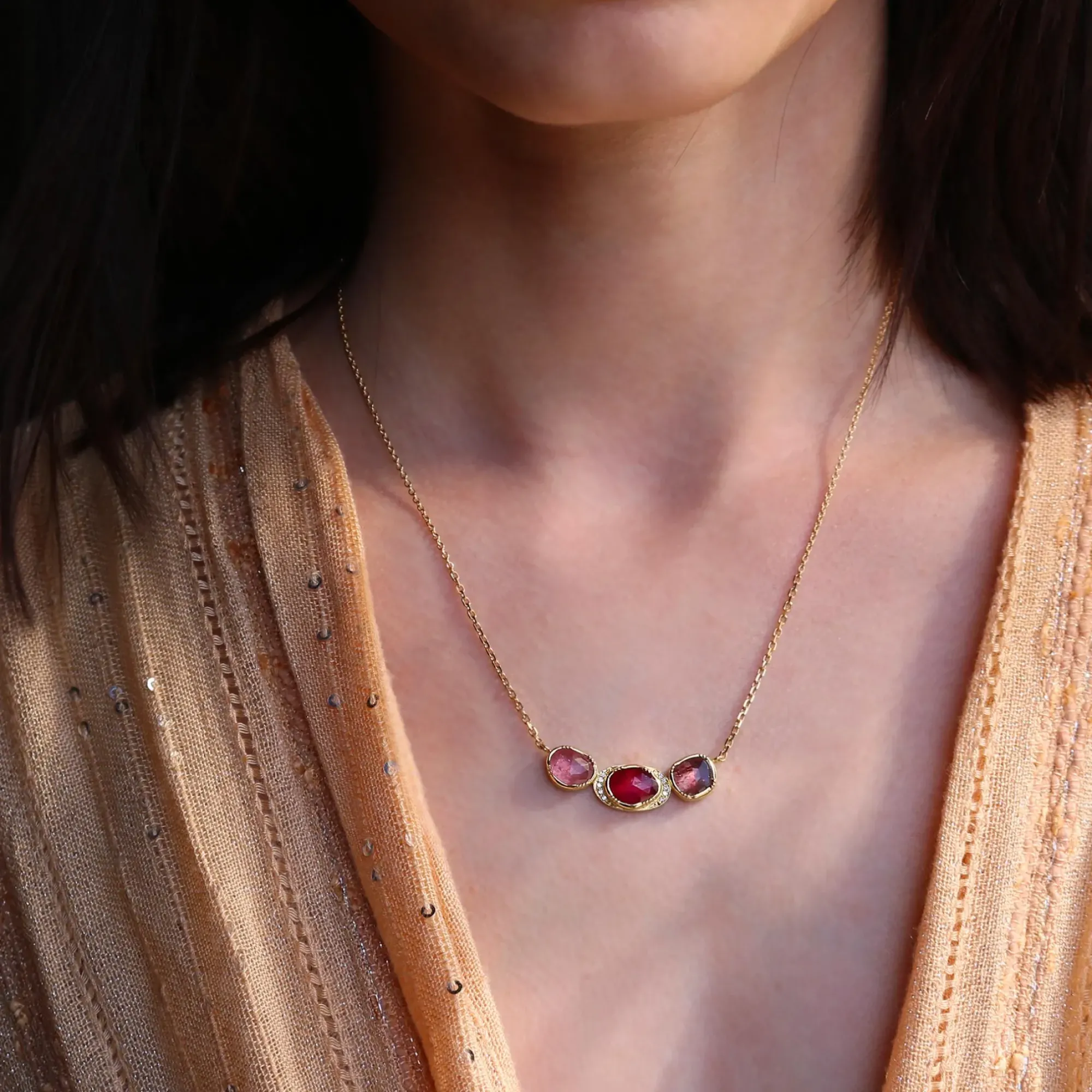 Brooke Gregson ORBIT 3 PINK SAPPHIRE RUBY HALO NECKLACE Store